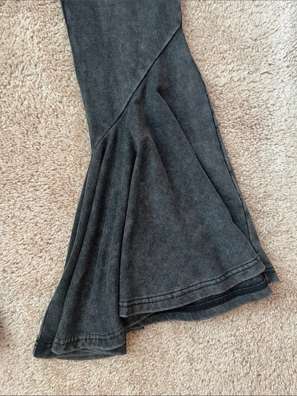 NWT Earthbound Flare Pants - Picture 5 of 7